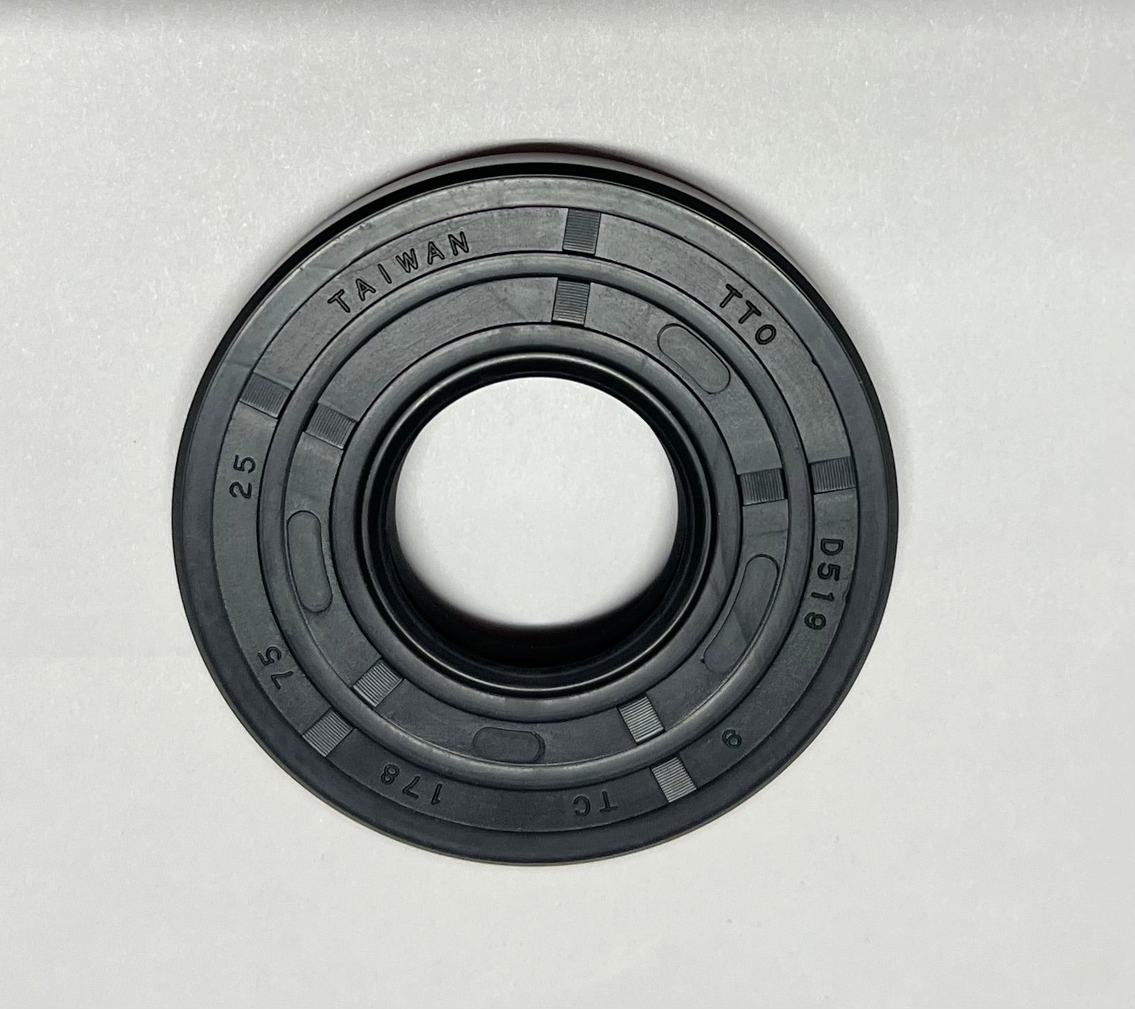Tiller Drive Shaft Oil Seal For Troy-Bilt Horse III | Replaces 921-04030, GW-9617